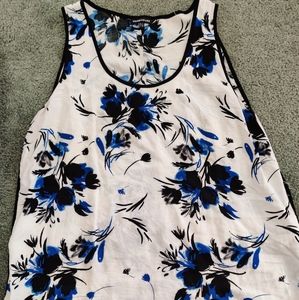 COPY - Cute floral patterned Warehouse top